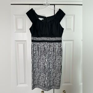 London Times Elegant Black and White Women's Dress. 10